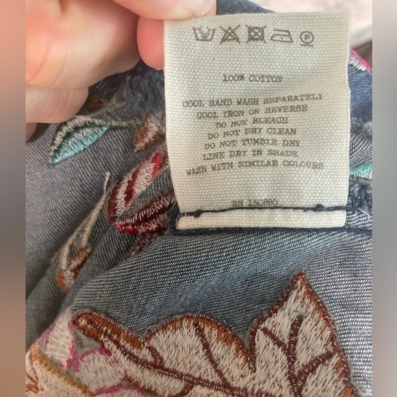 Spell Flower‎ Child Denim Embroidered Button Down Top Shirt- Sm - Picture 9 of 14